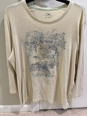Tape measure  Casual Cream Graphic Long-Sleeve Women's Top